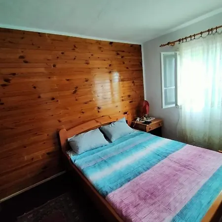 Planinska Kuca Kod Lazica Feriehus *