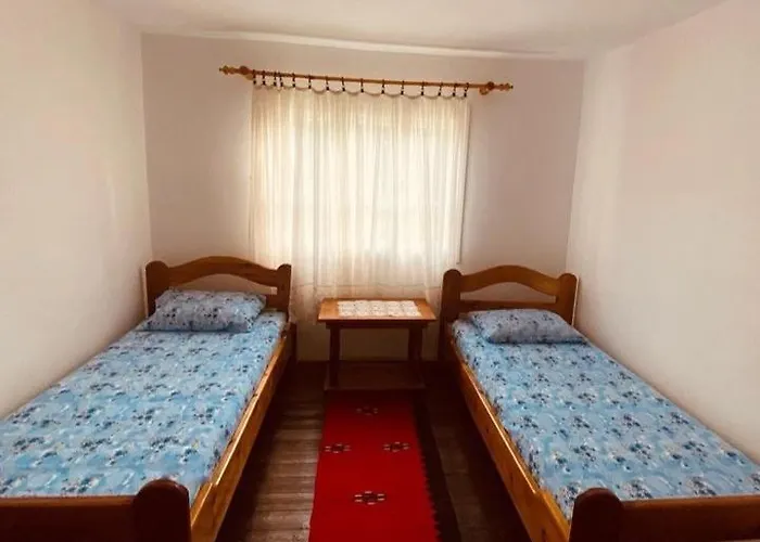 Planinska Kuca Kod Lazica * Lazici