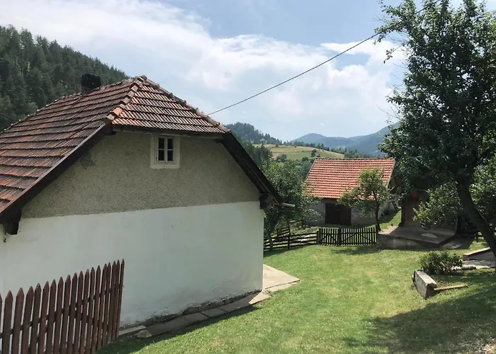 Planinska Kuca Kod Lazica Casa de Férias *